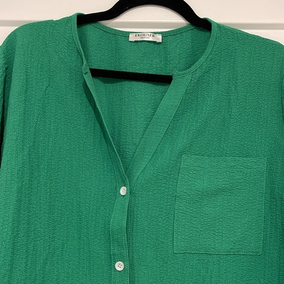 Green Lounge Set - Picture 4 of 10